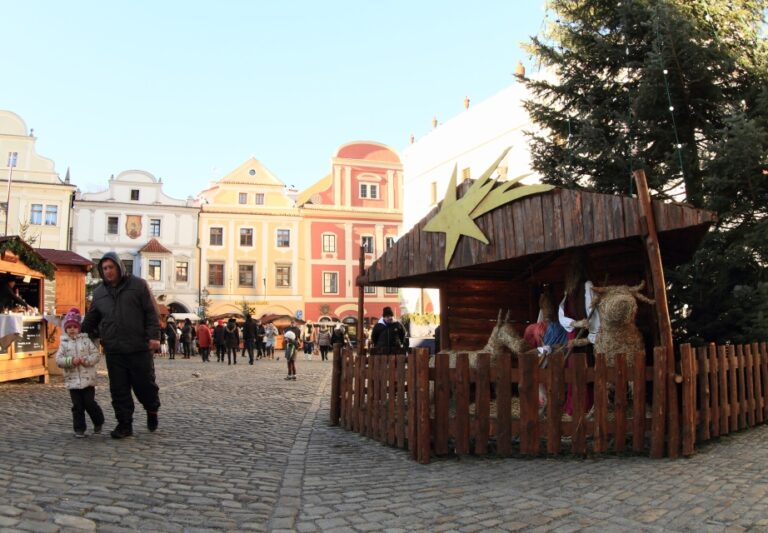 Vánoce - Český Krumlov - jesličky - Ježíšek