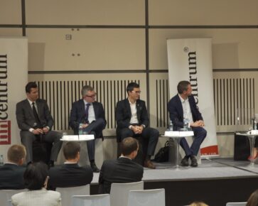 Konference FINfest 2017 - spolupráce realitního makléře a finančního poradce: Provize