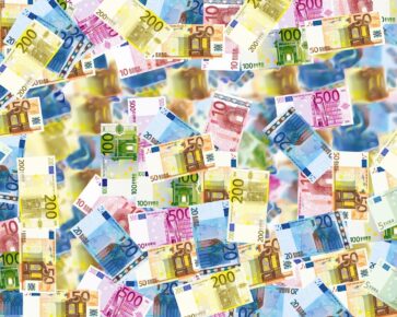 bankovky - peníze - euro